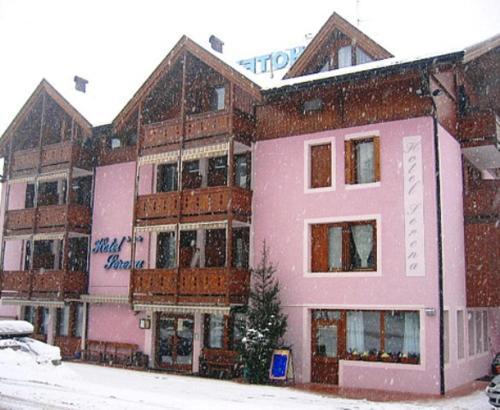 Hotel Serena Димаро Экстерьер фото